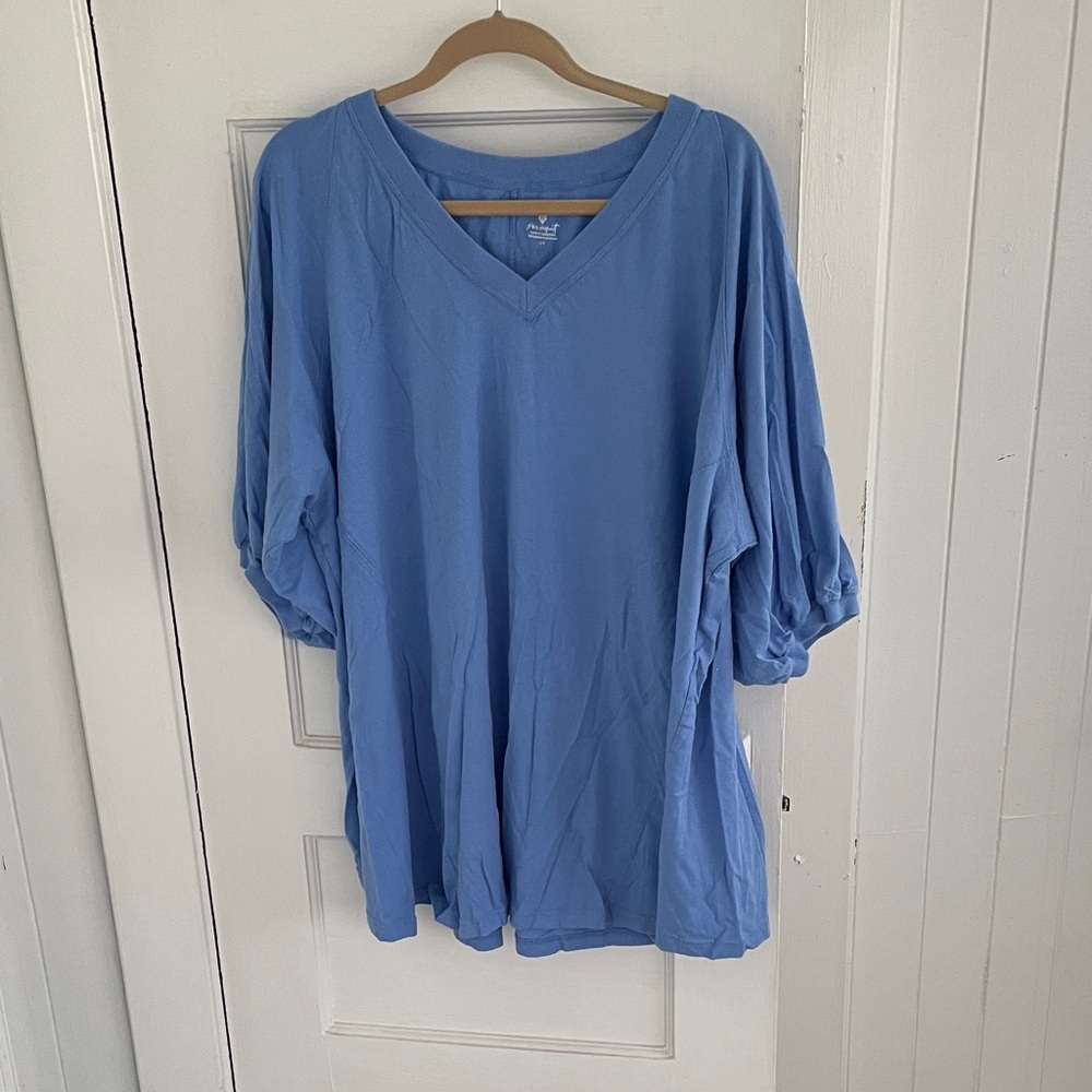Free People Movement blue half sleeve oversized shirt size large, worn once